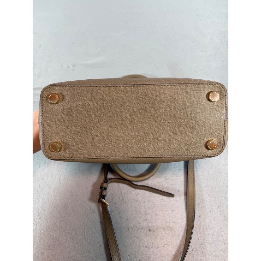 Michael Kors Cindy Dome Satchel Taupe Saffiano Leather Crossbody Bag - Picture 5 of 6